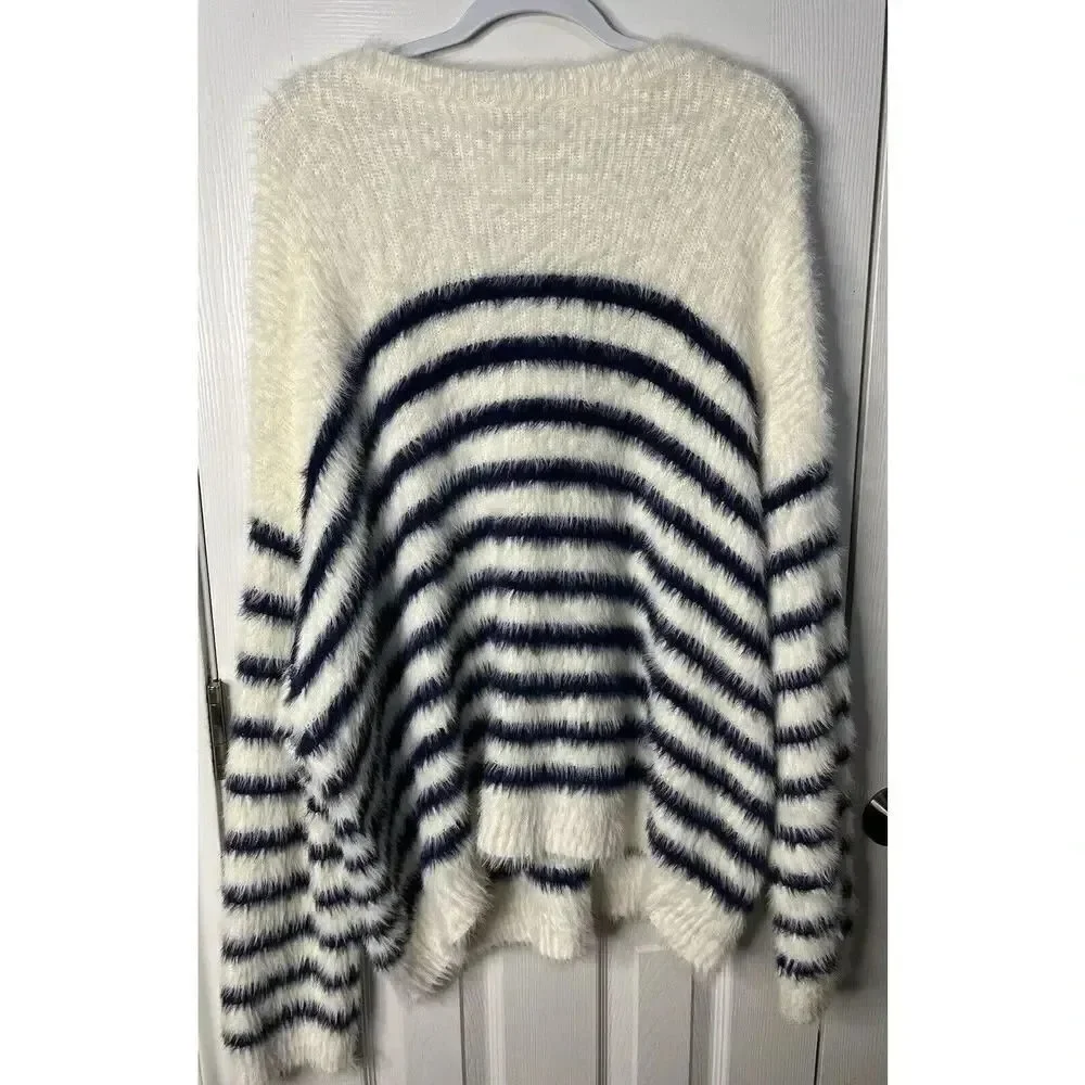 La Ligne for Target NWT Women’s Striped Fluffy Sweater Size 4X - Picture 8 of 8